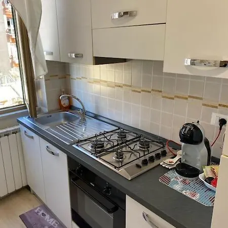 Apartamento Luminoso Monolocale A 2 Passi Dalla Metro A *